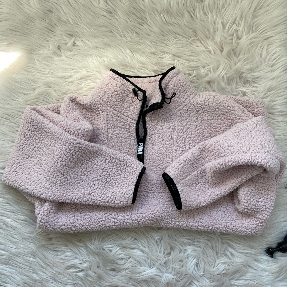 Light pink VS quarter zip fleece